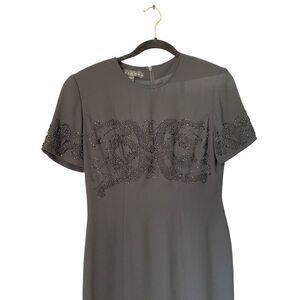 Marianna women’s beautiful beaded little black dress/formal/wedding/size 4￼